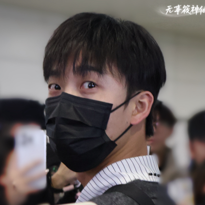 姚老师图频随机掉落 群聊头像