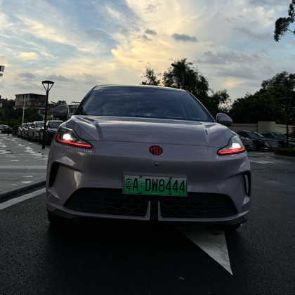 名小爵全新MG4车友交流群 群聊头像