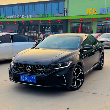 帕萨特车友群🚗 群聊头像