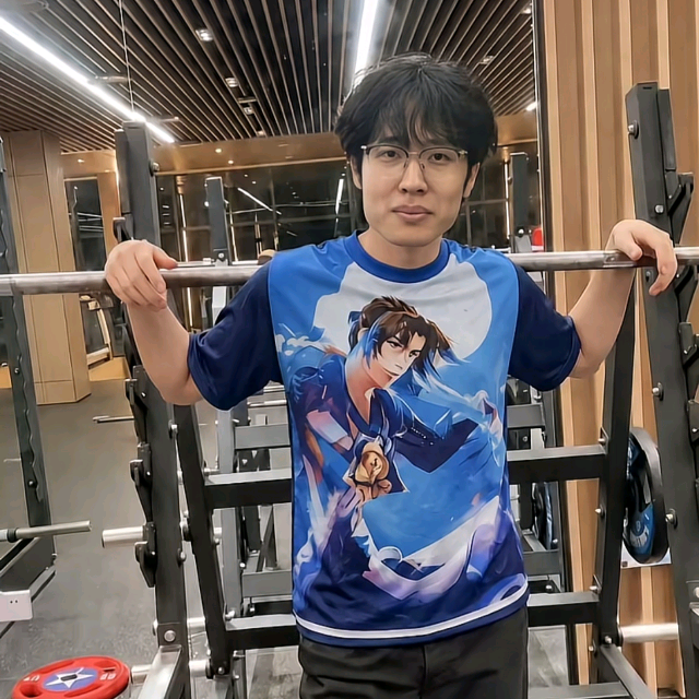 山顶鸫人 群聊头像