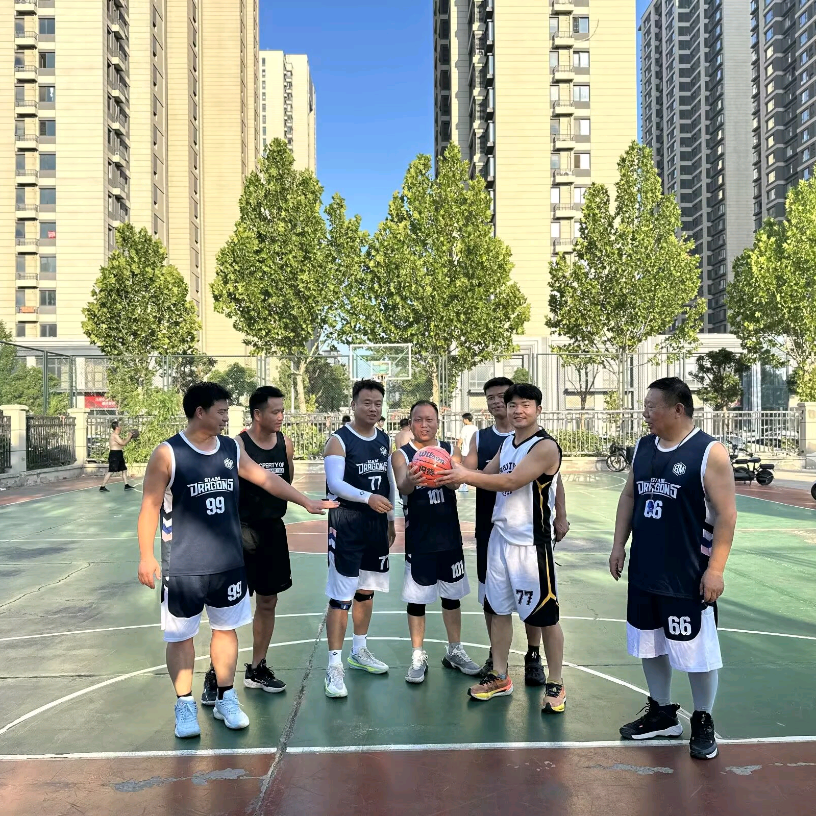 商丘篮球联赛🏀名人堂 群聊头像