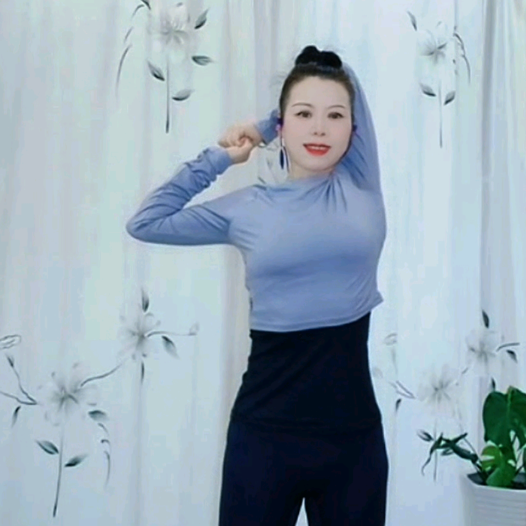 丽丽快乐操 群聊头像